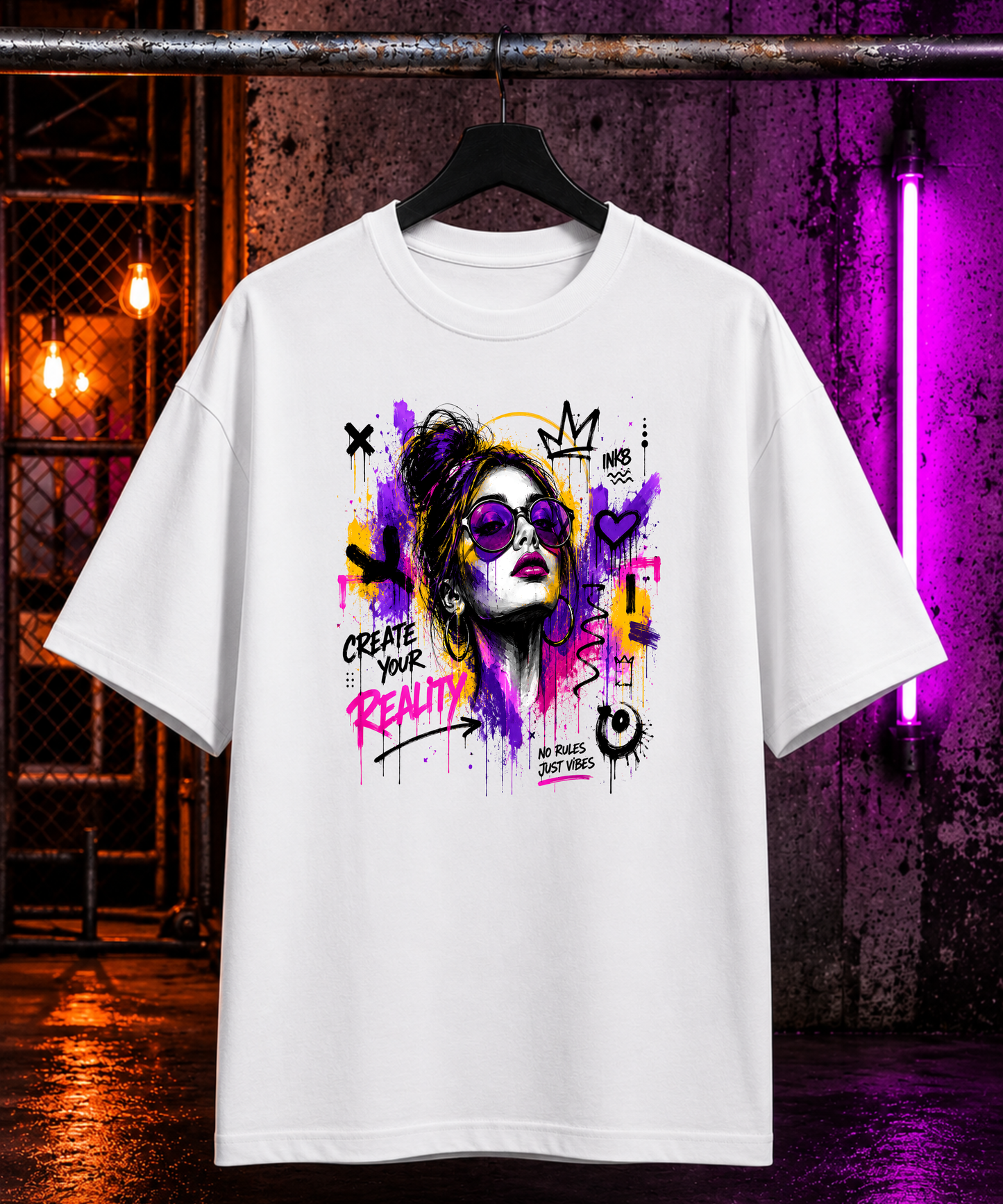 CREATE YOUR REALITY – Graffiti Premium Oversized Bio-T-Shirt mit breitem Kragen | INK8 Urban Streetwear