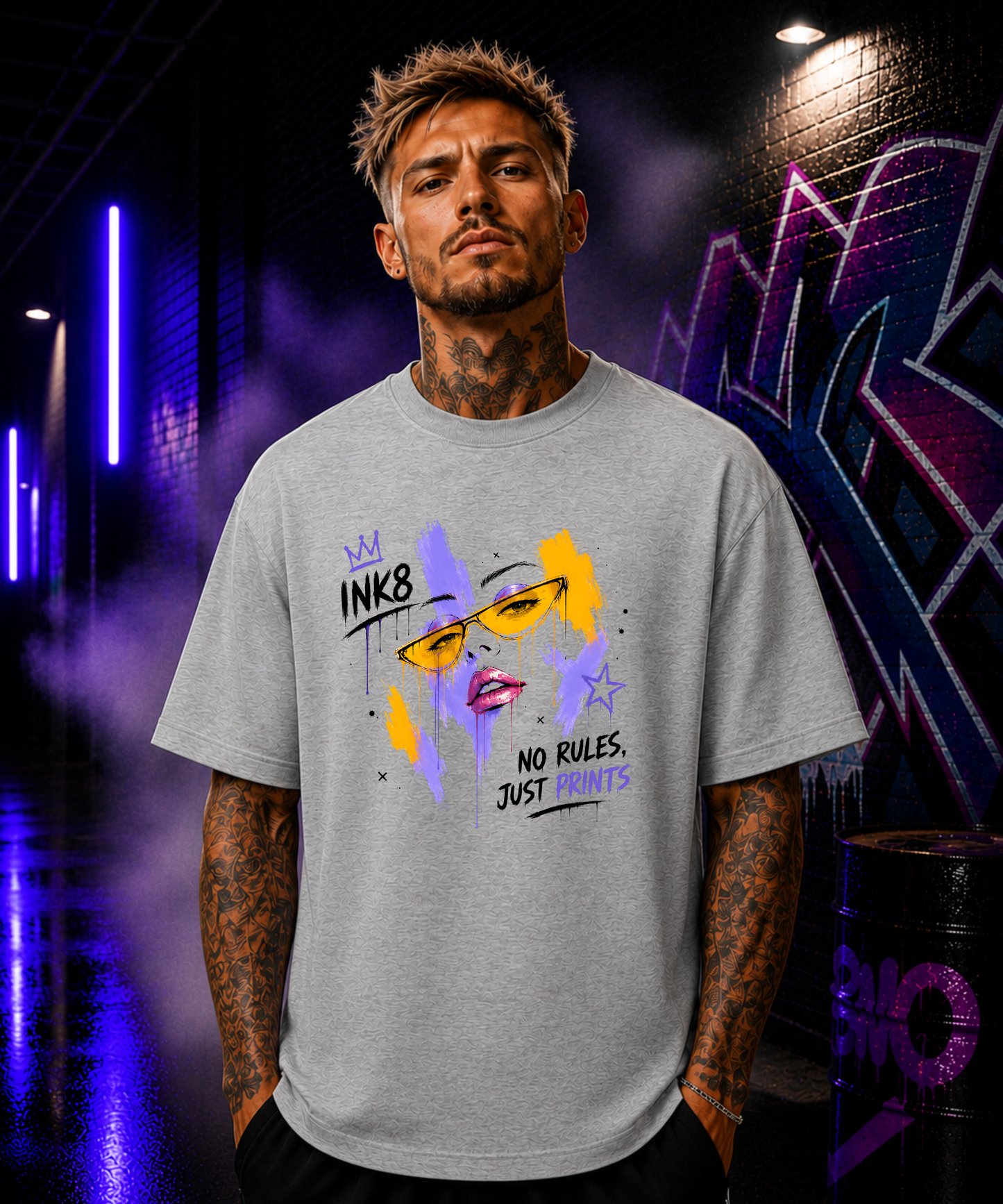 No Rules, Just Prints – Premium Oversized  Bio-T-Shirt mit breitem Kragen | INK8 Urban Streetwear